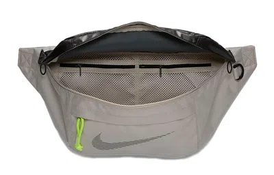 Nike Nsw Winterized Waist Bag 'desert Sand''