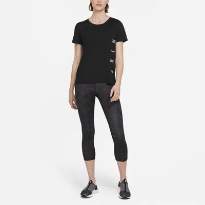Nike (wmns)  Dri-fit Reflective Logo Printing Quick Dry Breathable Sports Short Sleeve Black T-shirt