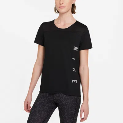 Nike (wmns)  Dri-fit Reflective Logo Printing Quick Dry Breathable Sports Short Sleeve Black T-shirt