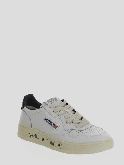 Autry Medalist Low Sneakers In White Leather And Suede With Custom Lettering In White