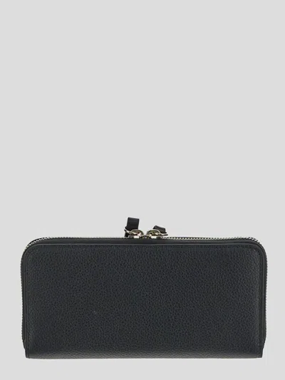 Chloé Alphabet Black Zipped Wallet In Black