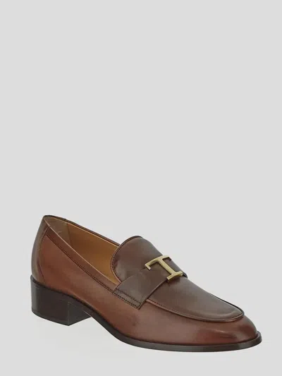 Tod's Flat Shoes In Brown
