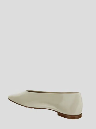 Bottega Veneta Soft Silhouette Ballerinas In Neutral