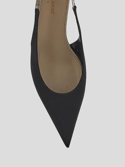 Saint Laurent Decollete Cherish In Black