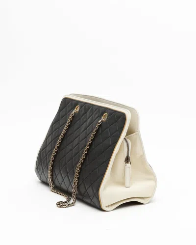 Pre-owned Chanel Cc Charm Chain Tote Bag