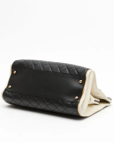 Pre-owned Chanel Cc Charm Chain Tote Bag