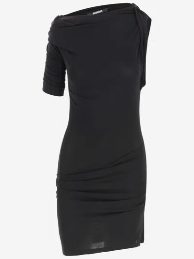 Jacquemus One-shoulder Knee-length Dress Ruched Detailing In Black