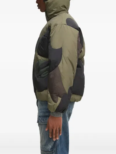 A Bathing Ape Camouflage-pattern Quilted Jacket In Green