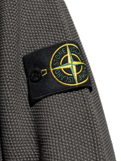 Stone Island Compass-badge Knitted Sweater In Gray