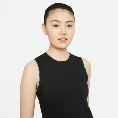 Nike One Fitted Dri-fit Cropped Tank Top In Black