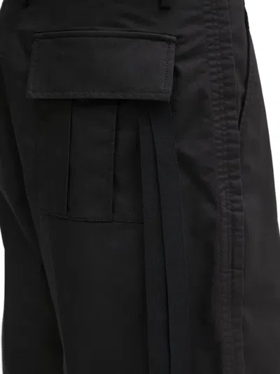 Undercover Pleated Shorts In Black