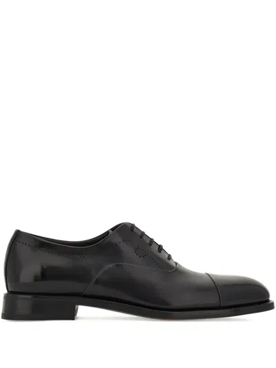 Ferragamo Leather Oxford Shoes In Black