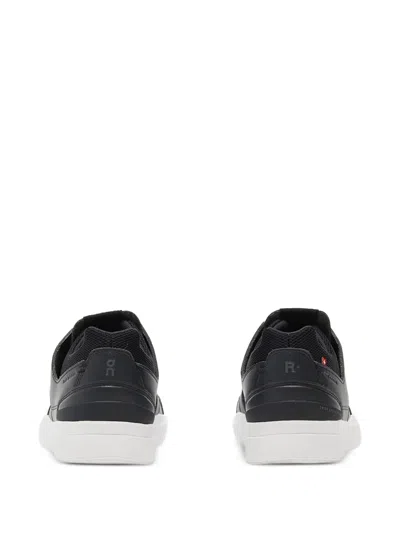 On Running Roger Clubhouse Sneakers In Black