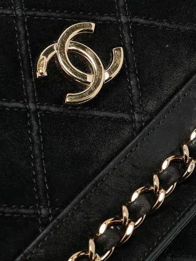 Pre-owned Chanel Cc Suede Shoulder Bag