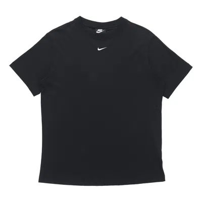 Nike Plus Size Sportswear Oversized Short-sleeve T-shirt In Black