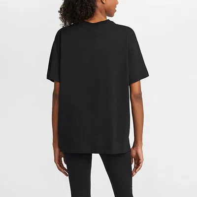 Nike Plus Size Sportswear Oversized Short-sleeve T-shirt In Black