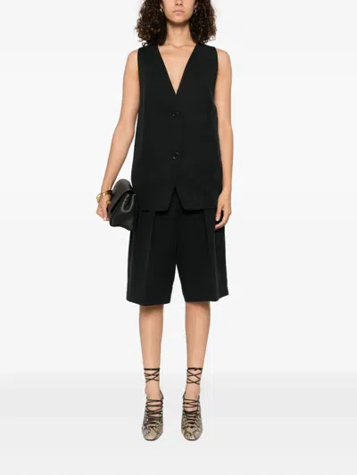 The Frankie Shop Bilbao Shorts In Black