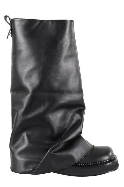 Attico 'robin' Black Boots With Square Toe And Logo Plaque On The Rear