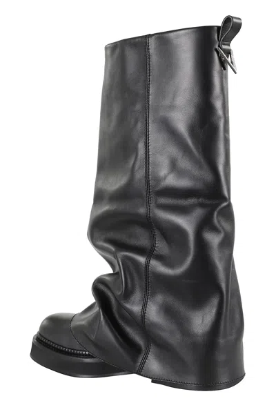 Attico 'robin' Black Boots With Square Toe And Logo Plaque On The Rear