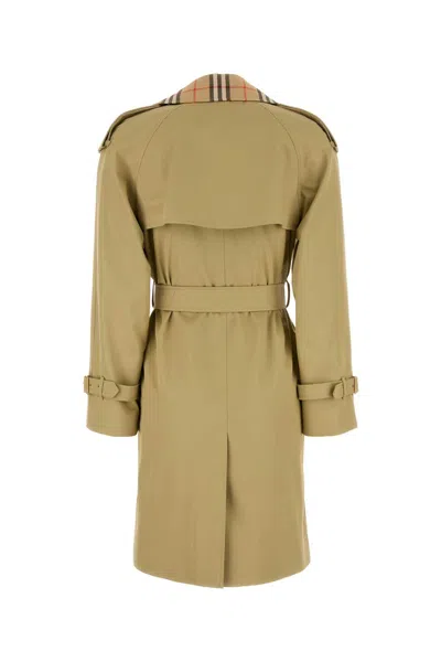Burberry Castleford Check Collar Shower Resistant Cotton Gabardine Short Trench Coat In Gray