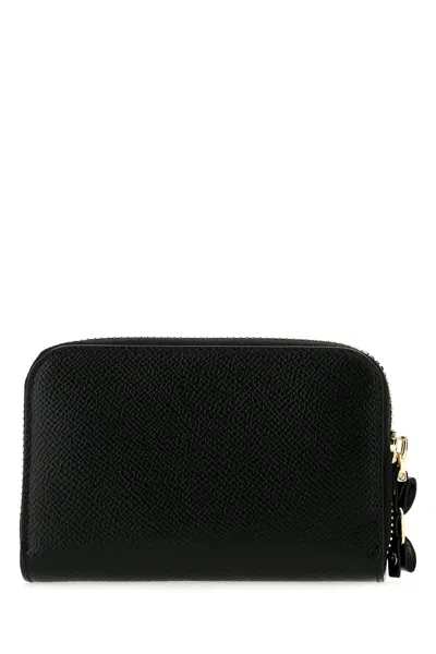 Ferragamo Textured Rectangular Wallet With A Refined Finish