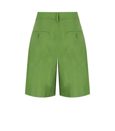 Weekend Max Mara Ecuba Green Bermuda Shorts In Green