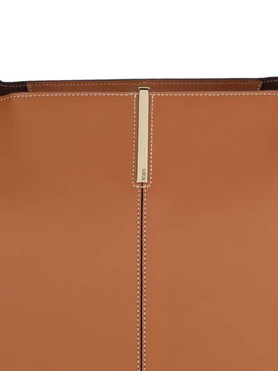 Tod's Brown Tote Bag With Magnetic Closure And Embossed Logo Detail In Leather Woman
