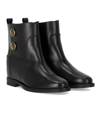 Via Roma 15 Santa Monica Black Ankle Boot With Buttons In Black