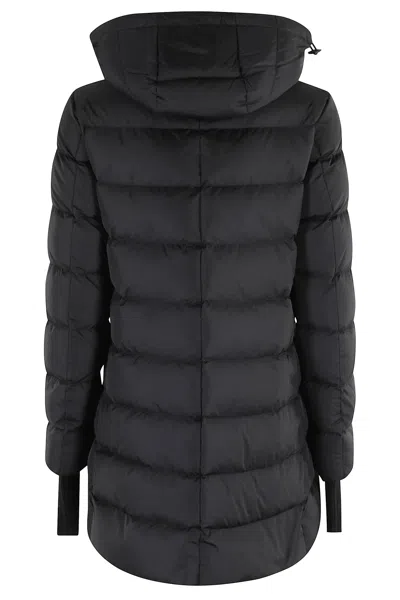Herno Women A-shape Chamonix Down Jacket In Black