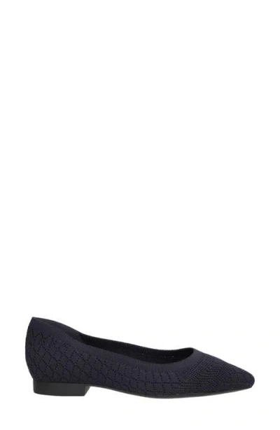 Bella Vita Mireya Knit Flat