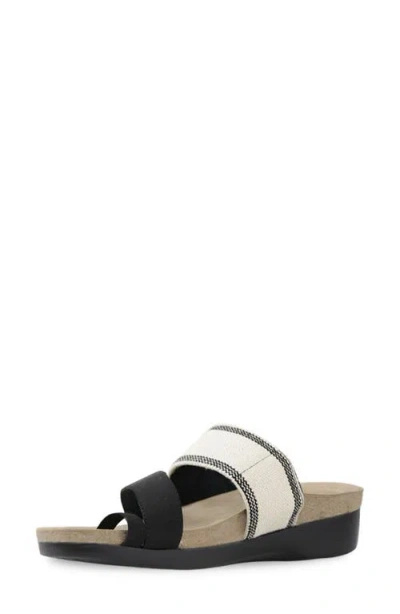 Munro Aries Sandal