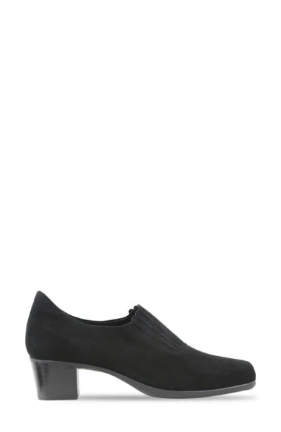 Munro Amara Pump