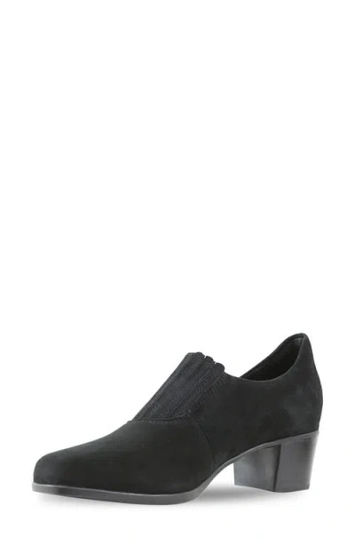 Munro Amara Pump