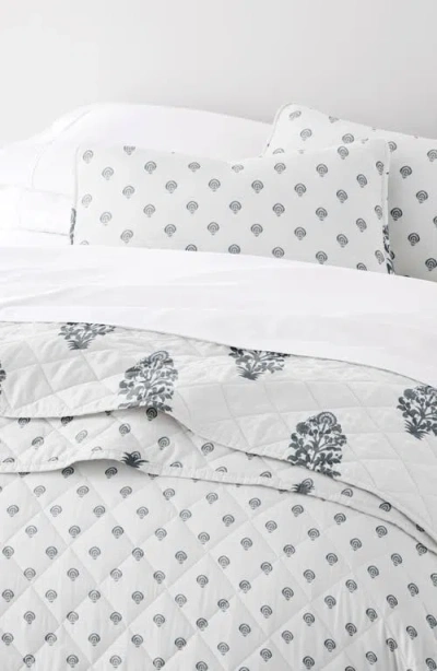 Homespun Pattern Reversible Quilt & Sham Set