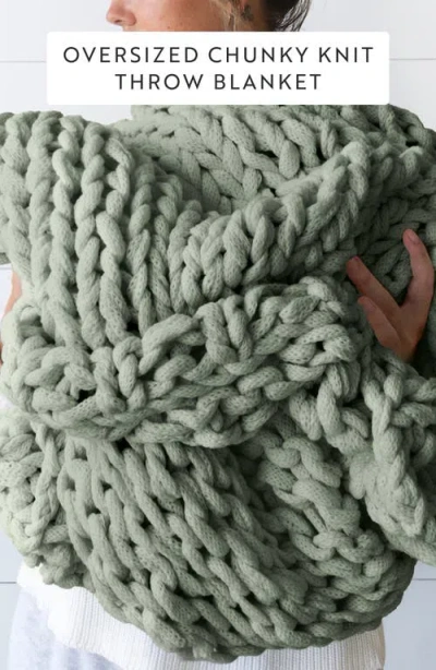 Homespun Chunky Knit Throw Blanket