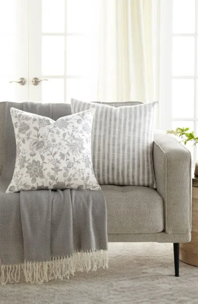 Homespun Assorted 2-pack Accent Pillows