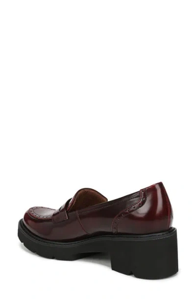 Naturalizer Charisma Loafer In Brown