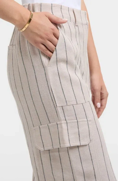 Ellen Tracy Wide Leg Linen Blend Cargo Pants In Neutral