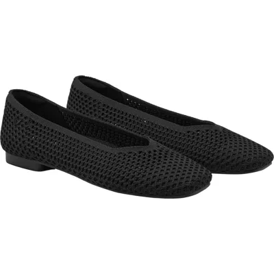 Vivaia Square-toe V-cut Flats