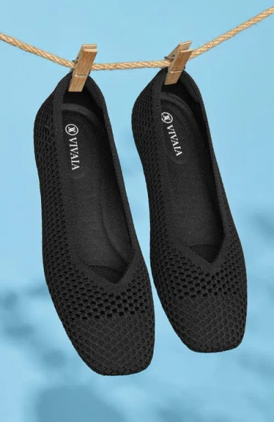 Vivaia Square-toe V-cut Flats