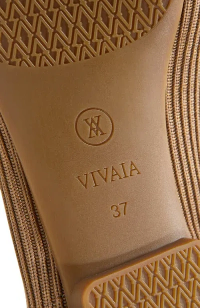 Vivaia Square-toe V-cut Flats