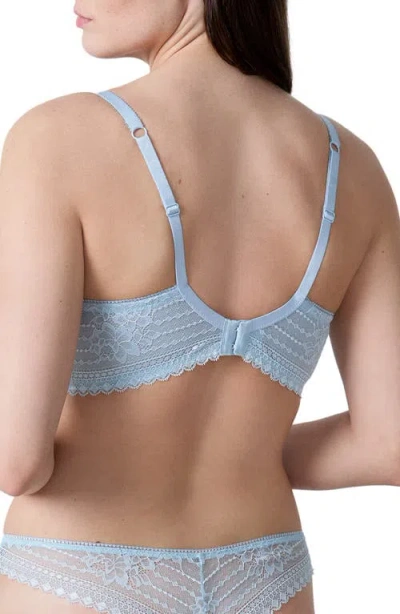 Etam Panama Underwire Contour Bra In Blue