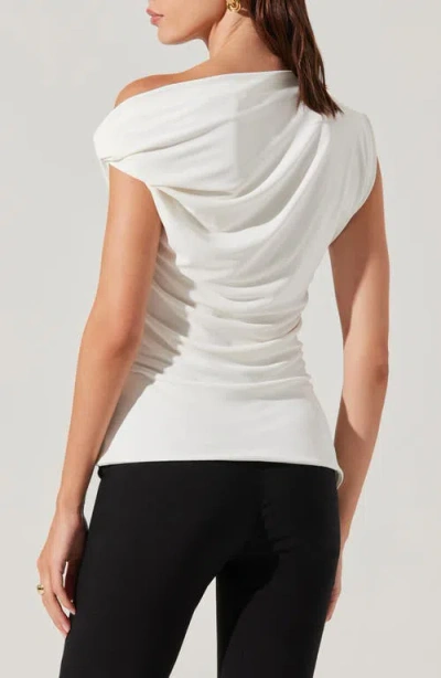 Astr The Label Aphra One-shoulder Top In White