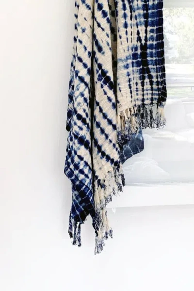Pillowpia Indigo Shibori Throw