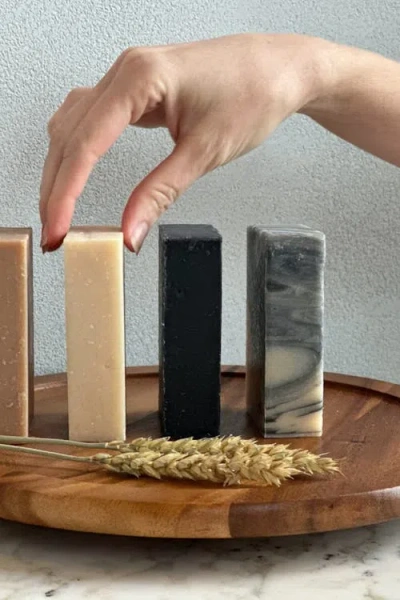 Pillowpia Cold Process Detoxifying Bar Soap