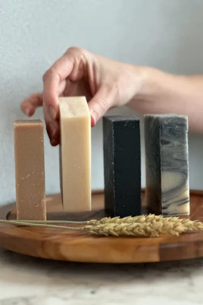 Pillowpia Cold Process Exfoliating Bar Soap