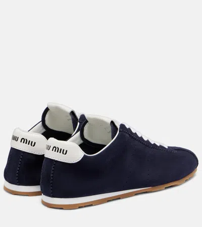 Miu Miu Sneakers Plume In Pelle Scamosciata Blu Navy Donna In Blue