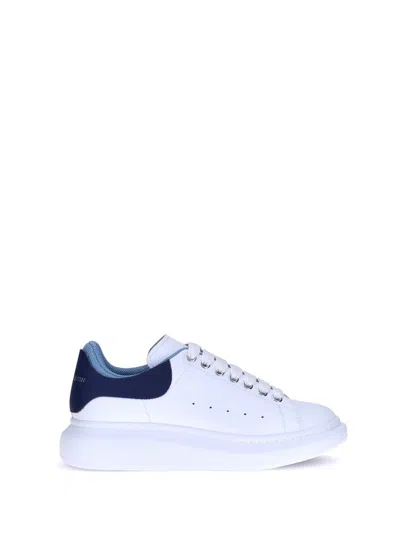 Alexander Mcqueen Leather Platform Sneakers Perforated Detailing In White