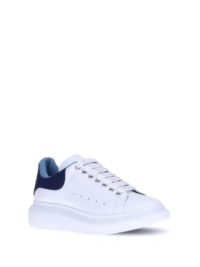 Alexander Mcqueen Leather Platform Sneakers Perforated Detailing In White