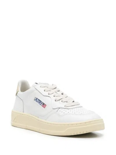 Autry 'medalist' Sneakers In Leather In White